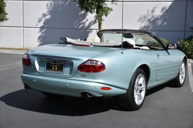 2001 Jaguar XK8 2dr Conv