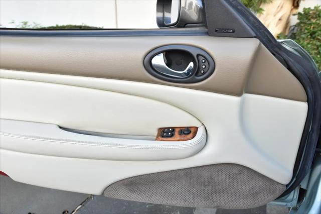 2001 Jaguar XK8 2dr Conv