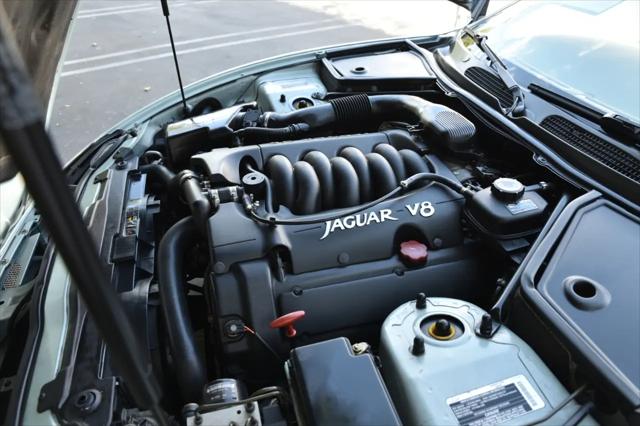 2001 Jaguar XK8 2dr Conv