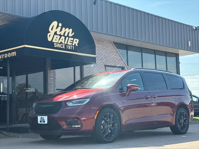 2021 Chrysler Pacifica Limited AWD