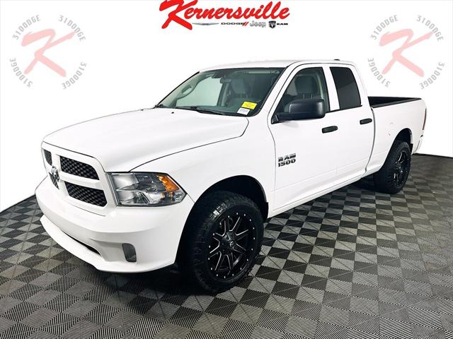 2017 RAM 1500 Express Quad Cab 4x4 64 Box