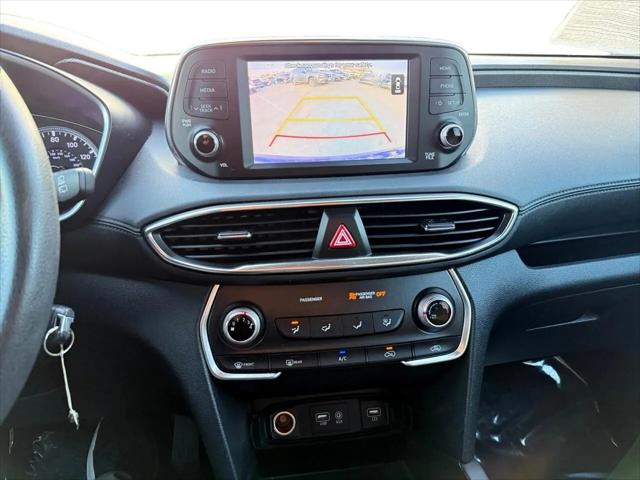 2019 Hyundai Santa Fe SE