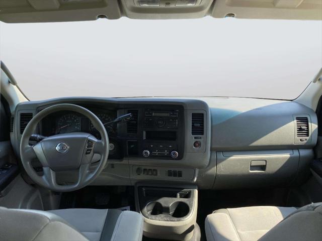 2017 Nissan 2500 S V6