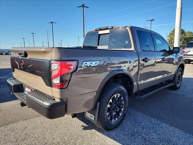 2021 Nissan TITAN Crew Cab PRO-4X 4x4