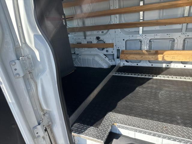 2021 Ford Transit Cargo Van Base