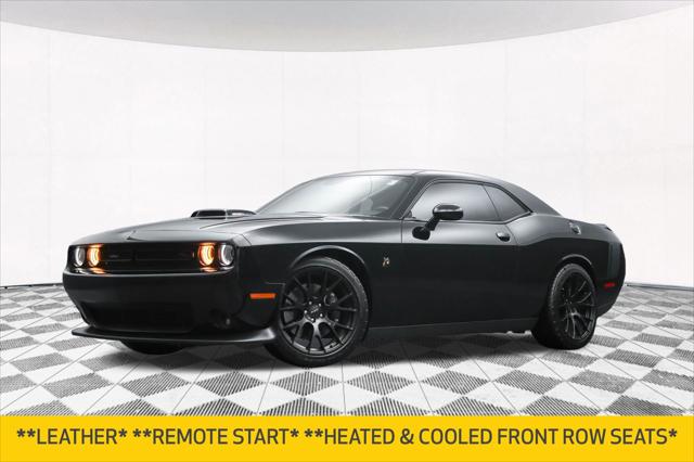 2016 Dodge Challenger 392 Hemi Scat Pack Shaker