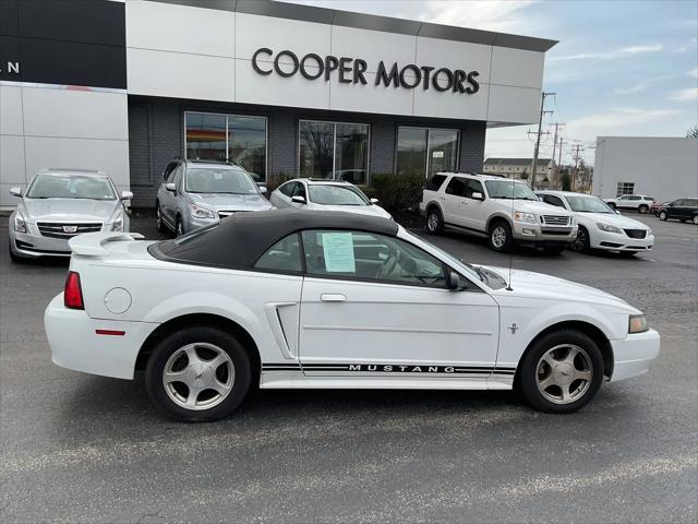 2001 Ford Mustang Premium