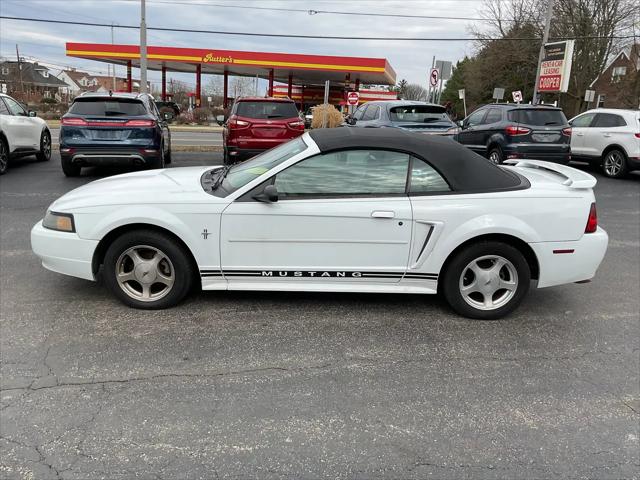 2001 Ford Mustang Premium