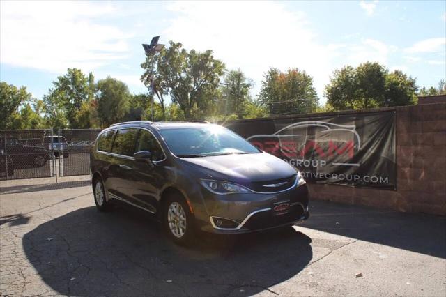 2020 Chrysler Pacifica Touring L