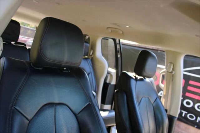 2020 Chrysler Pacifica Touring L