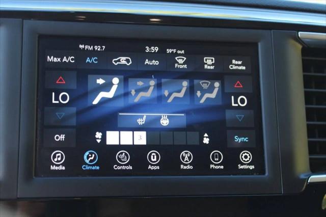 2020 Chrysler Pacifica Touring L