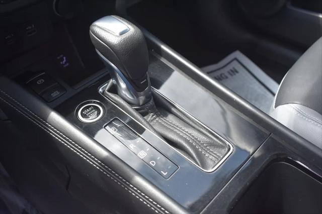 2021 Nissan Kicks SR Xtronic CVT