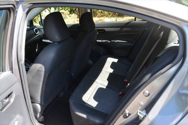2020 Nissan Versa S Xtronic CVT