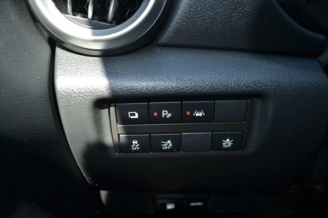 2020 Nissan Versa S Xtronic CVT
