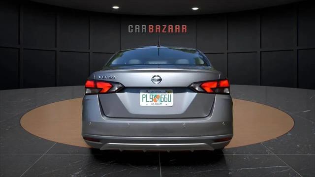 2020 Nissan Versa S Xtronic CVT