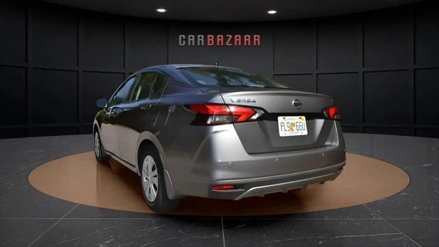 2020 Nissan Versa S Xtronic CVT