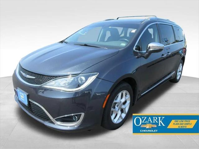 2020 Chrysler Pacifica Limited for sale in Ozark, MO