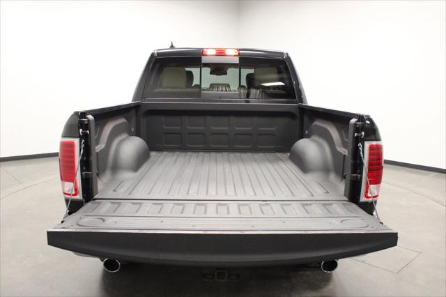 2017 Ram 1500 Laramie Crew Cab 4x4 5'7" Box