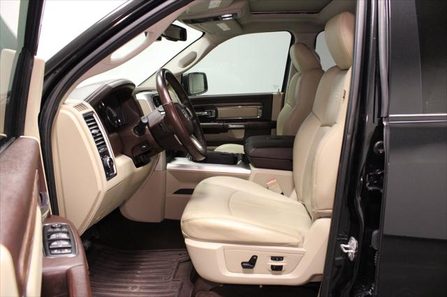 2017 Ram 1500 Laramie Crew Cab 4x4 5'7" Box