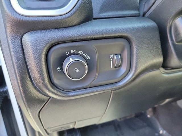 2021 Ram 3500 Big Horn Crew Cab 4x4 8' Box