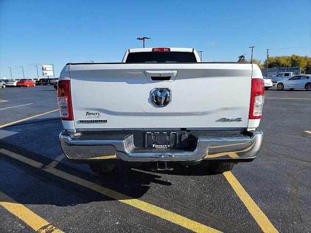 2021 Ram 3500 Big Horn Crew Cab 4x4 8' Box
