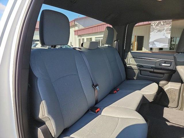 2021 Ram 3500 Big Horn Crew Cab 4x4 8' Box