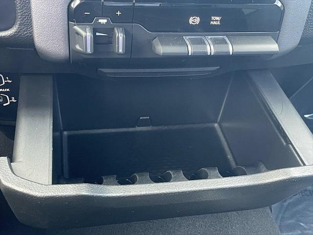 2021 Ram 3500 Big Horn Crew Cab 4x4 8' Box