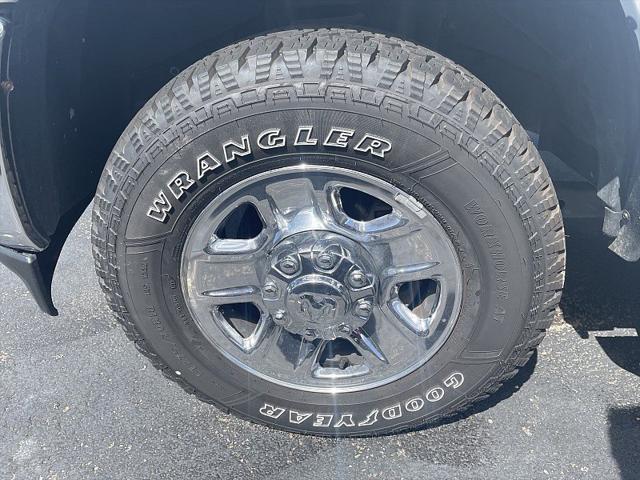 2021 Ram 3500 Big Horn Crew Cab 4x4 8' Box