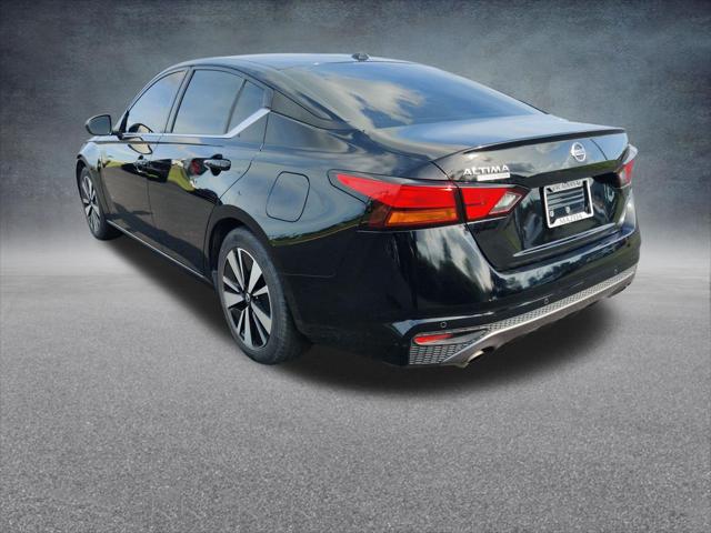 2022 Nissan Altima SR FWD