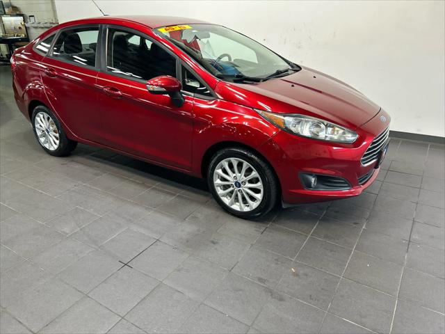 2014 Ford Fiesta SE 2014 Ford Fiesta SE
