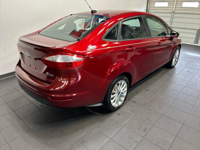 2014 Ford Fiesta SE 2014 Ford Fiesta SE
