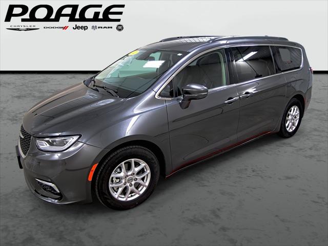 2022 Chrysler Pacifica Touring L for sale in Hannibal, MO