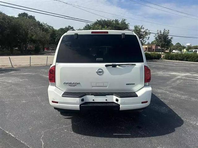 2015 Nissan Armada SV