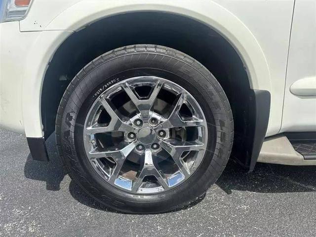 2015 Nissan Armada SV