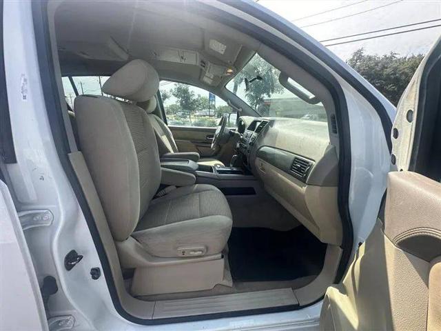 2015 Nissan Armada SV