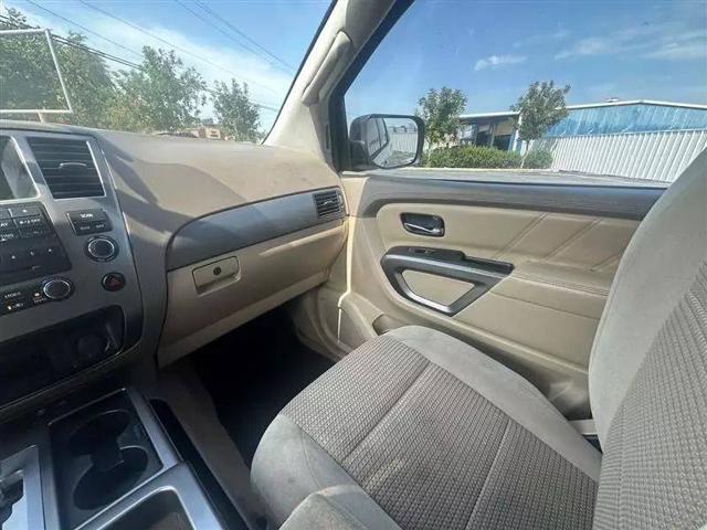 2015 Nissan Armada SV