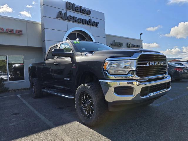 2021 RAM 2500 Big Horn Crew Cab 4x4 64 Box