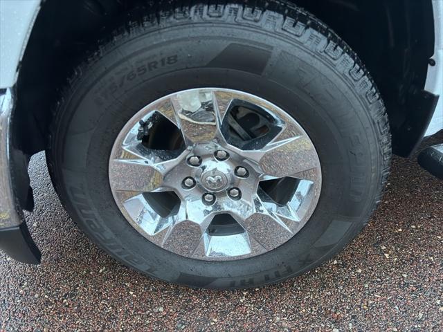 2020 RAM 1500 Big Horn Crew Cab 4x4 57 Box 2020 RAM 1500 Big Horn Crew Cab 4x4 57 Box