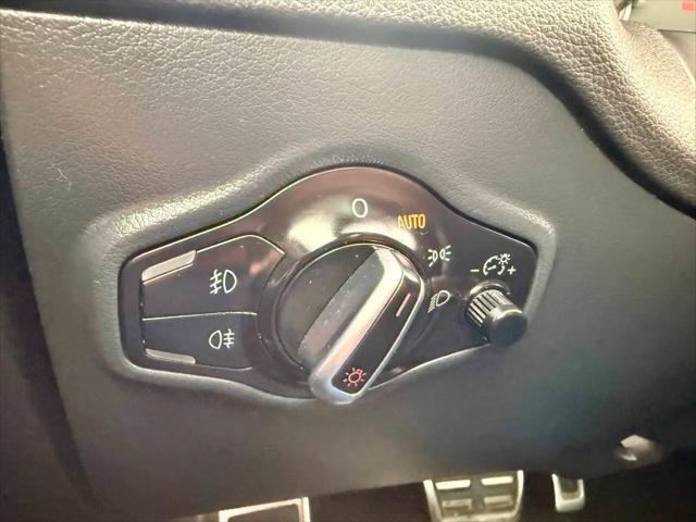 2015 Audi SQ5 3.0T Premium Plus
