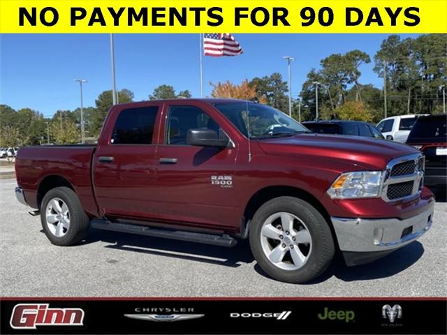 2021 RAM 1500 Classic Tradesman Crew Cab 4x4 57 Box 2021 RAM 1500 Classic Tradesman Crew Cab 4x4 57 Box