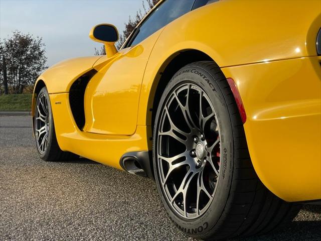 2013 Dodge SRT Viper GTS