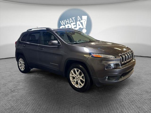 2018 Jeep Cherokee Latitude Plus 4x4 2018 Jeep Cherokee Latitude Plus 4x4
