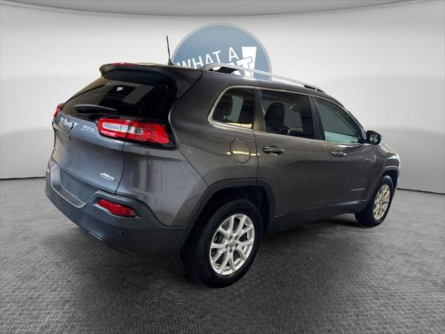 2018 Jeep Cherokee Latitude Plus 4x4 2018 Jeep Cherokee Latitude Plus 4x4