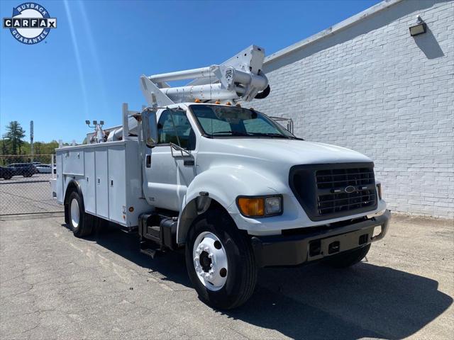 2000 Ford F-650 XLT