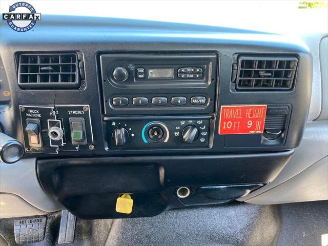 2000 Ford F-650 XLT