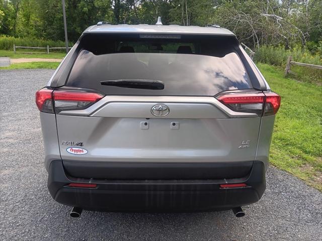 2020 Toyota RAV4 LE