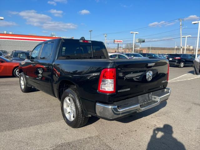 2020 Ram 1500 Big Horn Crew Cab 4x4 5'7" Box