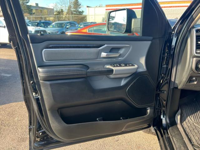 2020 Ram 1500 Big Horn Crew Cab 4x4 5'7" Box