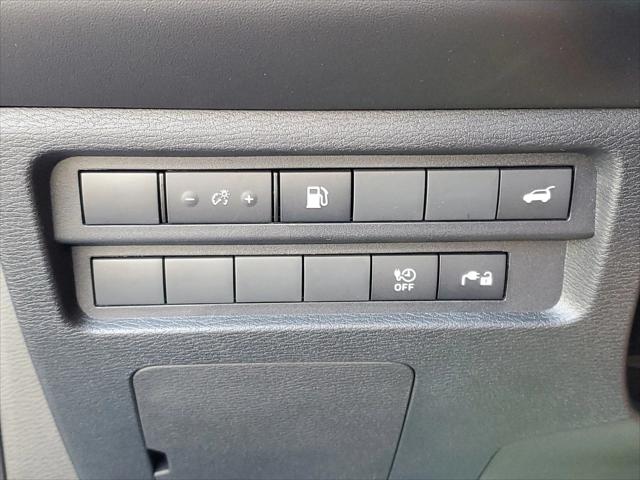 2023 Mitsubishi Outlander PHEV SE S-AWC