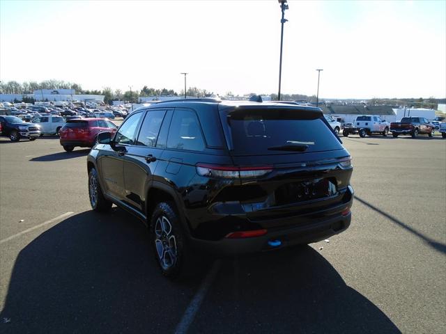 2022 Jeep Grand Cherokee Trailhawk
